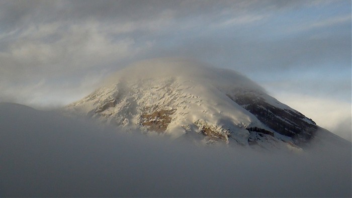 Chimborazo o wschodzie słońca