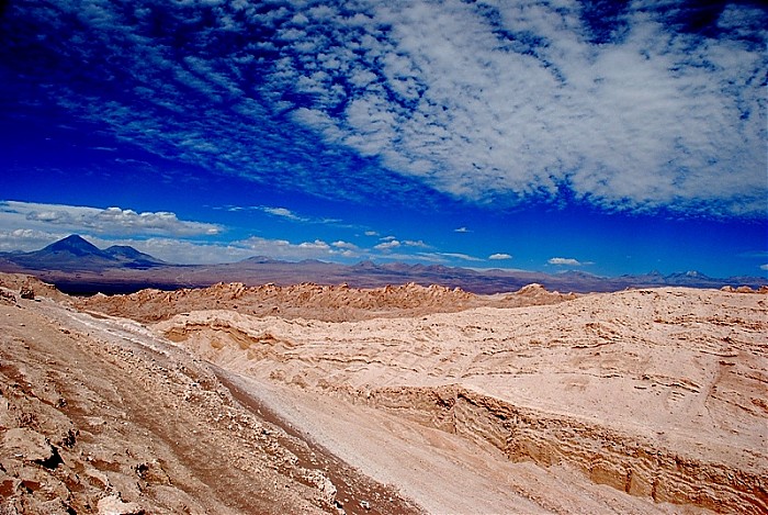 Valle de la luna i wulkan Licancabur